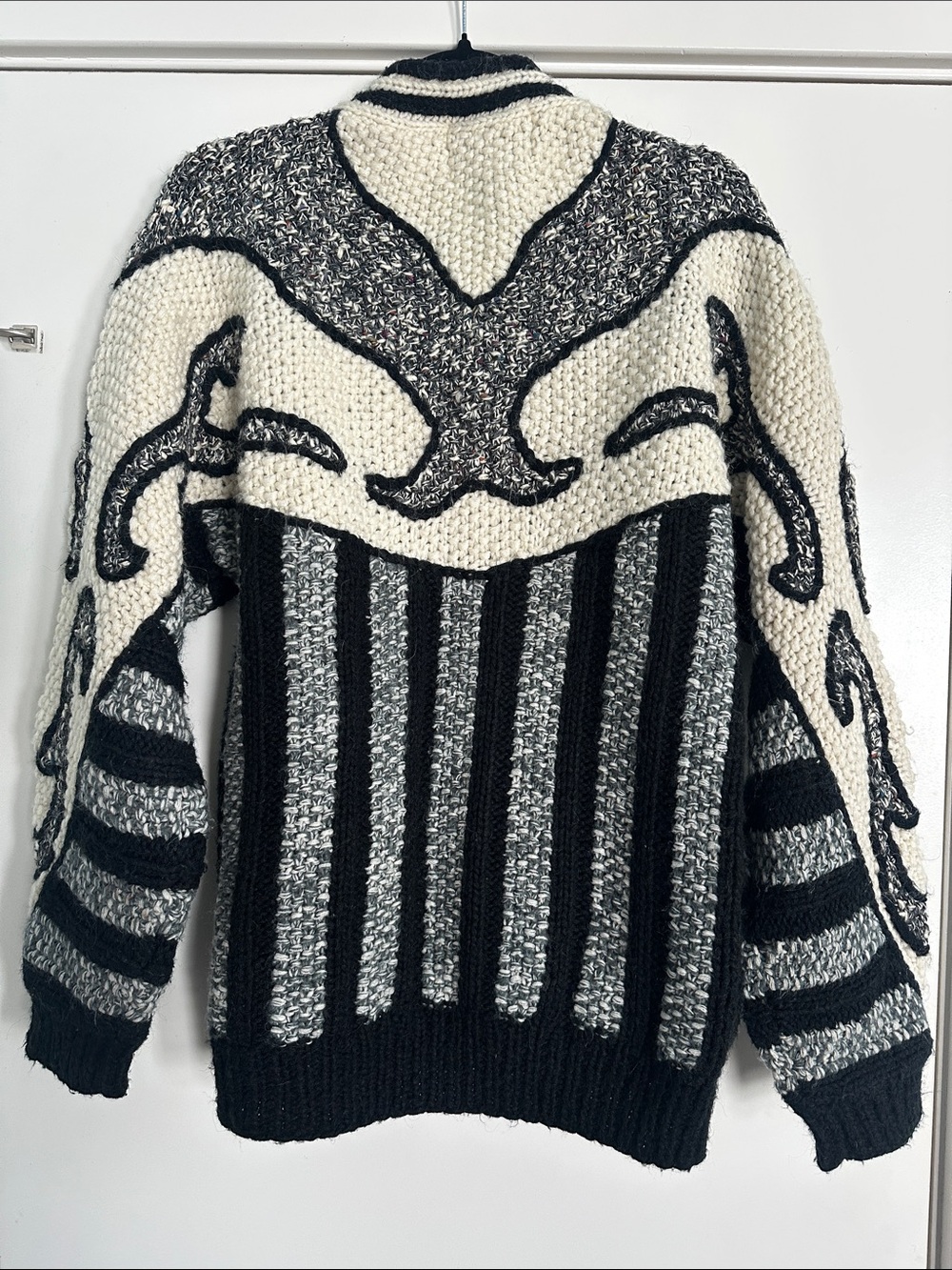 Vintage 80s Oversized Chunky Cardigan by Novo Size Medium - Picture 8 of 8